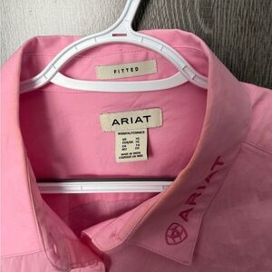 Ariat women’s  Casual Pink Button Down Shirt